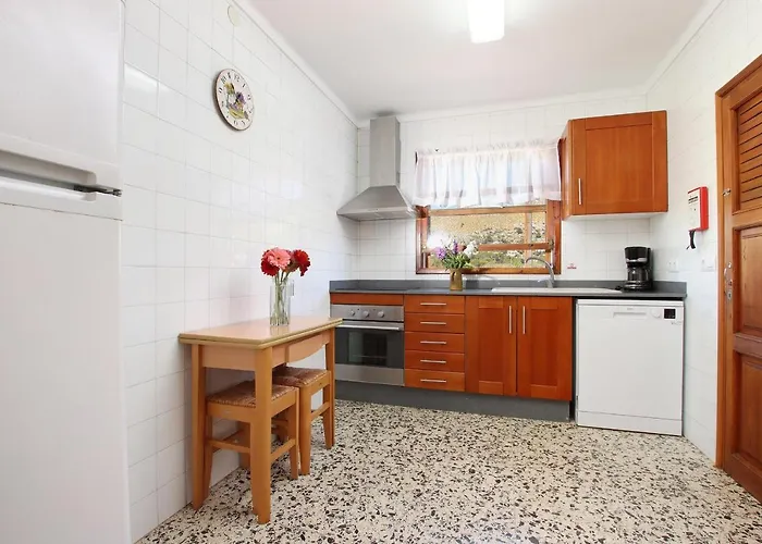 La Vinya Oliver - Oliver Semesterbostad